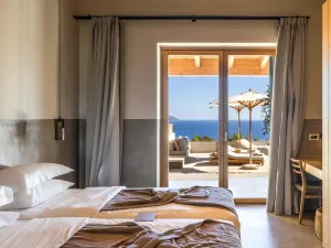 Eliamos Villas Hotel & Spa