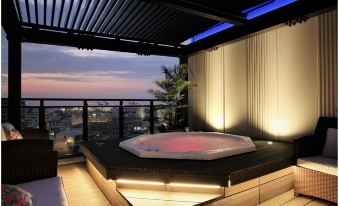 Green Rich Hotel  Naha