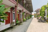 RedDoorz near FKIP UNTIRTA Serang Hotel di Kecamatan Curug