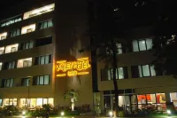 Volley Hotel Izmir Hotel in zona Izmir Museum of History and Art