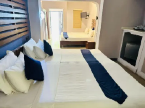 Morning Star Resorts