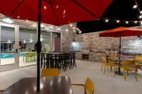 Home2 Suites by Hilton Kokomo - breakfast