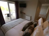 The Fox & Hounds - Inns
