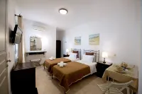 Ostria Hotel - balcón