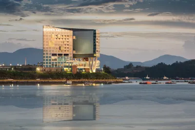 Hidden Bay Hotel