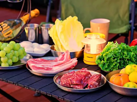 Yeongam Rock On Glamping and Caravan Отели рядом с достопримечательностью «Daebul University»