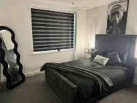 Luxury Flat in Uxbridge