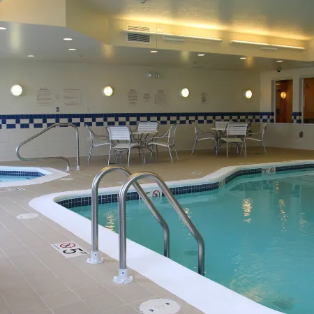 Fairfield Inn & Suites Marion