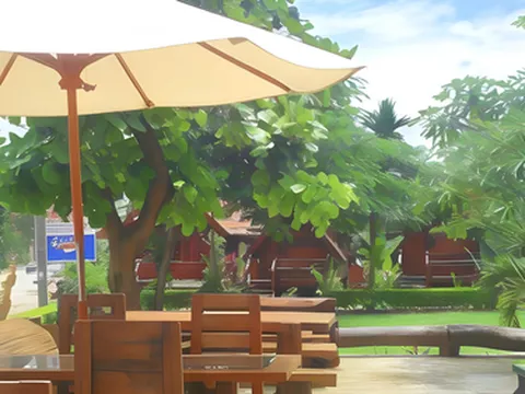 รูปภาพของรูมเควสท์ สามเหลี่ยมทองคำ พรีเมียม คอลเลกชัน