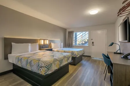 Motel 6 Commerce, GA