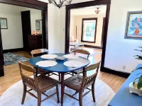 Historic 2 bedroom 1 bath apartment with modern convenience in quaint Tipton Hotels in Tipton