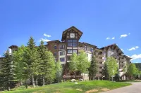 Spacious Deluxe Studio in Center Village, Walk to Lifts, Passage Point 324 Hotels in 