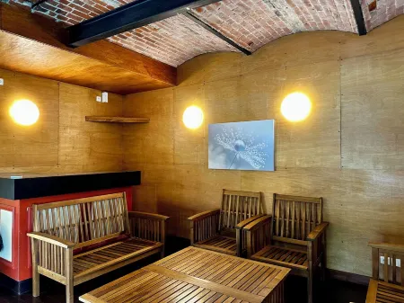 Zi Villa – 14 People – 6 Bedrooms–4 Bathrooms – Jacuzzi, Pool Table, Indoor Pool