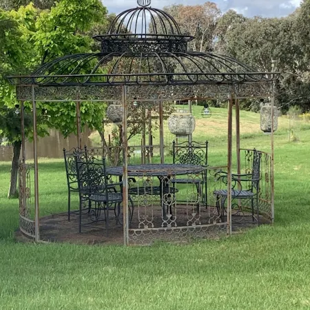 YARRAWONGA PARK COTTAGE<br>Cozy 2 bedroom cottage on small acreage