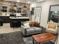 2 Bedroom - Convenient & Comfy Downtown Apartment Hotels in Marshall