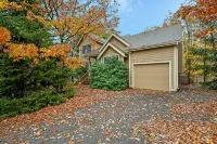 Camelback Poconos Luxury -  4 Bedroom house, game room, on the mountain