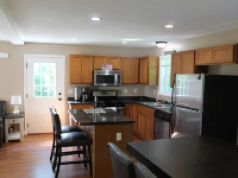 Cozy Home Near Downtown, Shops, and Restaurants. Hotels in Keene