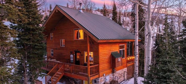 Cozy Ski in-Ski Out Cabin, Private Hot Tub. 4Bd+Loft 3BTH Resort View BL20281 ブライアン・ヘッドのホテル