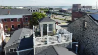 Crows Nest.  Downtown New Bedford Historic District. HARBOR VIEWS! Hotels in New Bedford