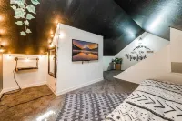 ★The Hideout★A/C•Swim Pinecrest•Ski Dodge Ridge