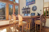 Alpine Mansion, 9Bd + Loft Br Sleeps 24 Huge 8000 sq ft Exclusive Beaver Creek!