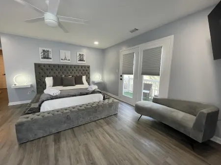 New Modern Townhome Downtown- 3Levels Отели рядом с достопримечательностью «Macon Bacon»