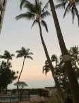 Stunning Beachfront Retreat 45 steps from Sugar Beach