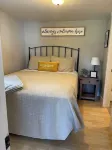 Cozy MaineStay Cottage #1 Hampden/Bangor