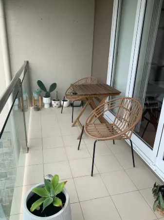 Coastal Luxe self contained studio located meters from Emerald Beach Отели в г. Эмералд Бич