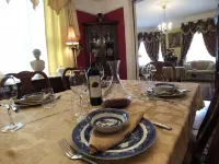'De Mar House'- Historic Victorian Residence "Stroll Downtown Napa