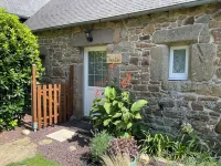 Le Petit Gite de St Nicolas- 5min from the beach -SPA-