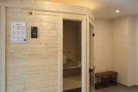 Vacation apartment with heated indoor pool and sauna - Haus Meta Whg. 1 Hotels in Weener