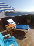Apartment by the sea with a spectacular view