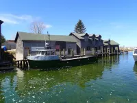 Historic Fishtown Shanty-Renovated and Remodeled