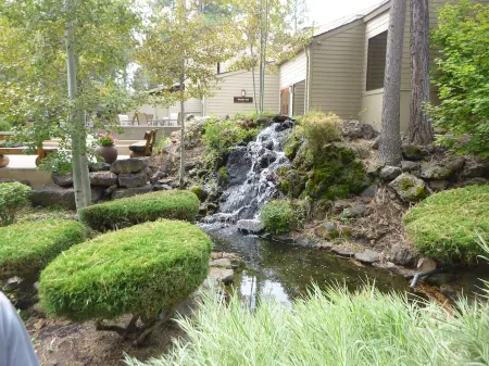 Seventh Mountain Resort Near Beautiful Bend Oregon In Deschutes National Forest Отели рядом с достопримечательностью «Хай Десерт Музеум»