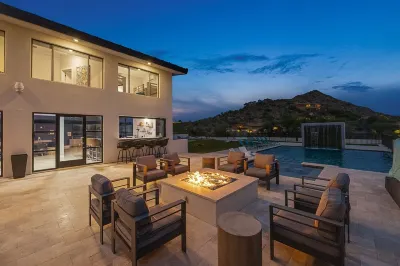 La Gruta Luxury Villa - Scenic Mountain Views w/ Impressive Outdoor Features!