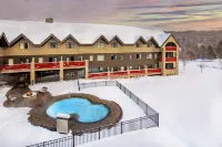 Killington Mountain Lodge, Tapestry Collection by Hilton - Hot Tub