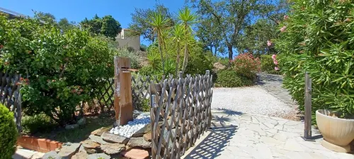 AT THE CASTLE OF O LE CASTEL
