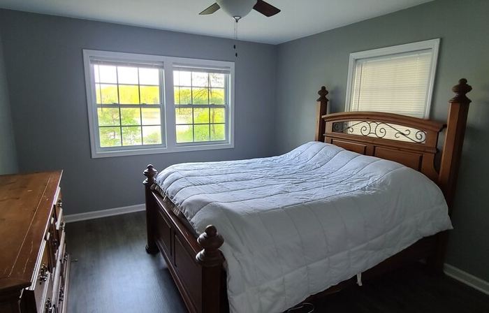 3 bedroom home on a peaceful private no wake lake. With kayaks and floating deck