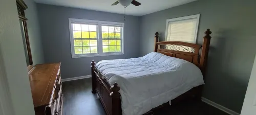 3 bedroom home on a peaceful private no wake lake. With kayaks and floating deck