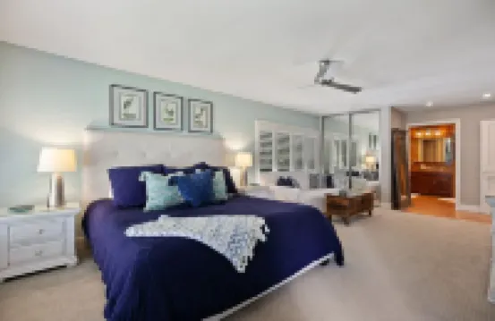 Highly Upgraded 2 Bedroom 2.5 Bath Condo Located in Gated Complex On the Bluff