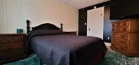 Morgan Manor - Your Home Away from Home!