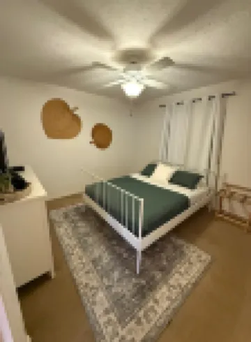 Cozy Oasis Hotels near Elk's Park Recreation Area