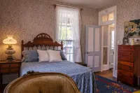 Timeless on Tenth - Historic Downtown Noblesville