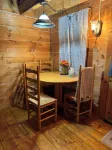 Rustic Cabin at Crooked Creek