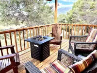 Cozy MTN View Cabin-Ski Wolf Creek 22 miles Fire Pit-WiFi-Dog Friendly!