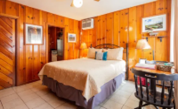 Couples romantic cabin