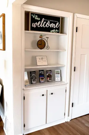 2BD, 1BA Home. 5-10 Minutes to ANYWHERE in JCMO!