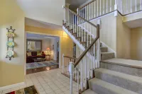 Modern Like New LUXURY 3,200 SQ FT Home In An Awesome Location! Sleeps 12!