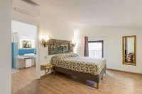 A fantastic pool in a Tuscan farmhouse with breathtaking views of the Maremma